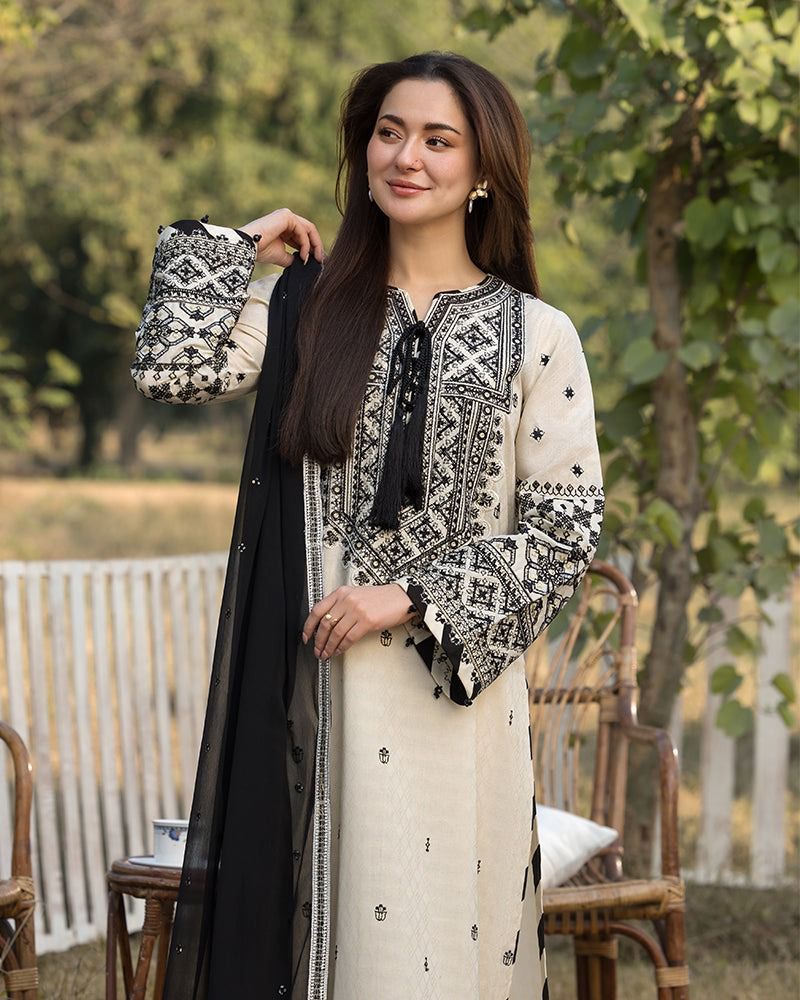 3PC WINTER EMBROIDERED DHANAK - WE009